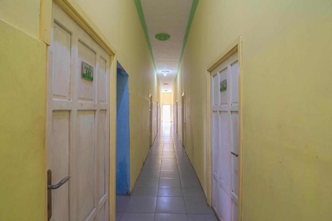 Reddoorz Syariah At Jalan Cilik Riwut Kapuas Hotell Kualakapuas Eksteriør bilde