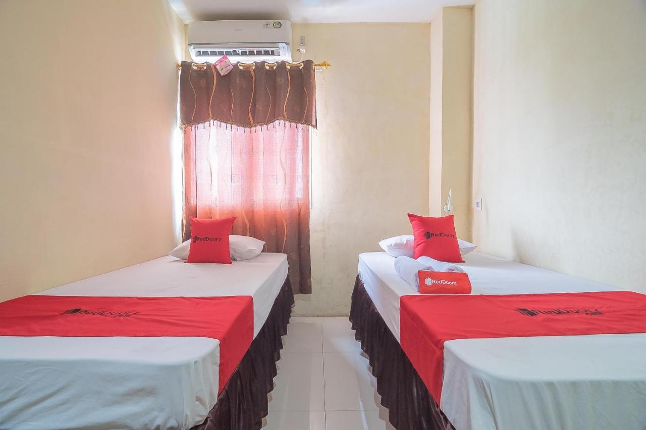 Reddoorz Syariah At Jalan Cilik Riwut Kapuas Hotell Kualakapuas Eksteriør bilde